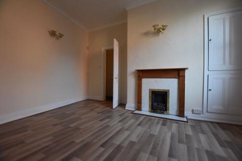 2 bedroom flat to rent, Nuthall Road, Nottingham