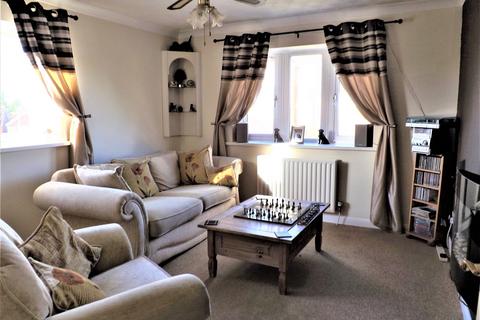 2 bedroom flat for sale, The Hollies, Holbeach