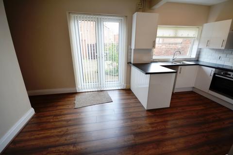 3 bedroom terraced house to rent, Clifford Terrace, Chester Le Street, Dh3