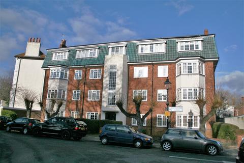 3 bedroom apartment to rent, Hereford Road, Southsea Unfurnished