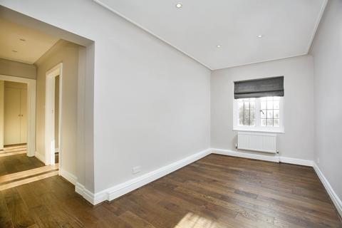 3 bedroom flat to rent, Fitzwilliam House, The Little Green, Richmond TW9