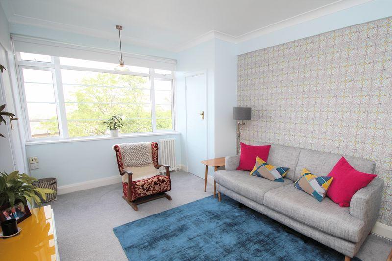 Apartment in London - View 2