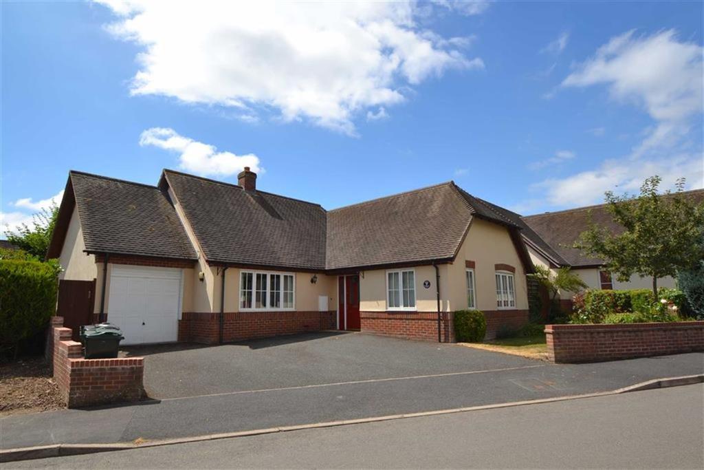 Brick Meadow, Castle 3 bed detached bungalow £265,000