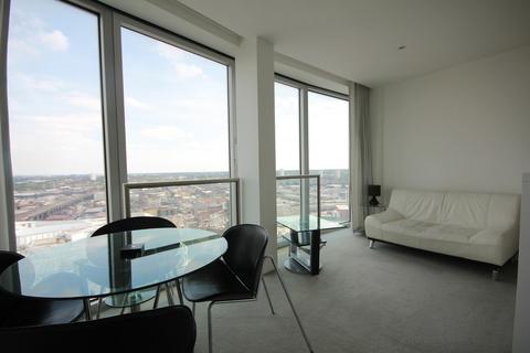 Studio to rent, Rotunda, New Street, Birmingham, B2