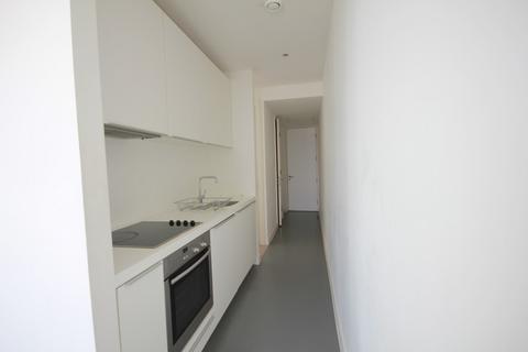 Studio to rent, Rotunda, New Street, Birmingham, B2