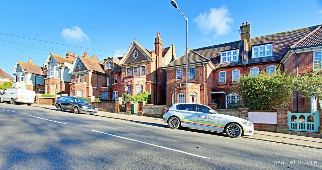 Linton Road, Hastings Studio £395 pcm (£91 pw)