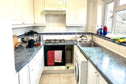 2 bedroom maisonette to rent, BASSETT, SOUTHAMPTON SO16