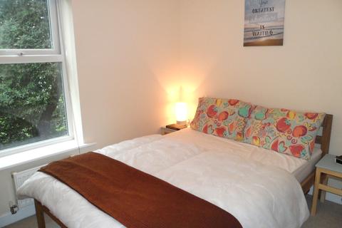 1 bedroom flat to rent - Banister Park  Lindoe Close  FURNISHED