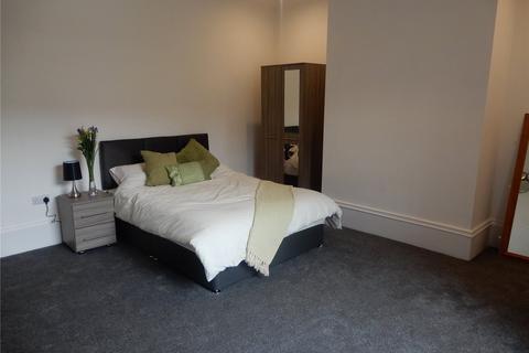 1 bedroom in a house share to rent, Trinity Street, Huddersfield, West Yorkshire, HD1