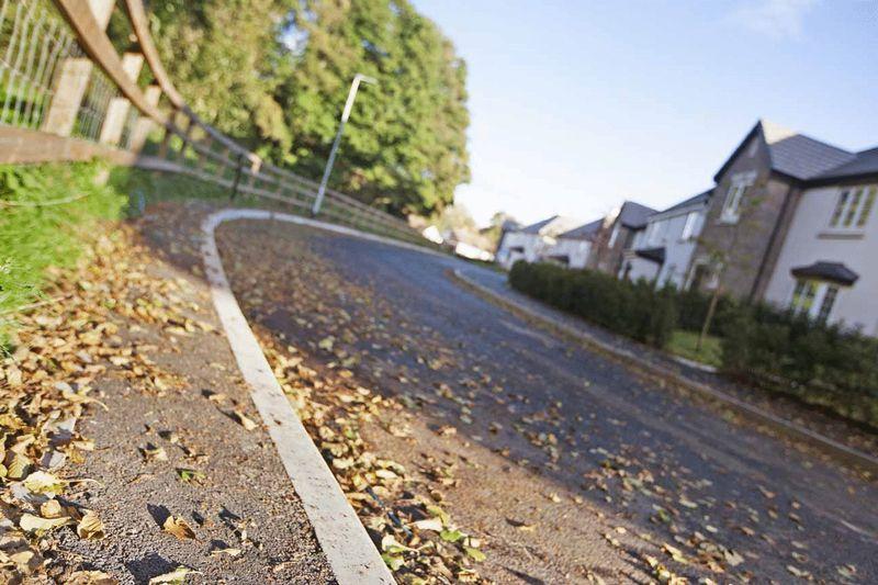 Otters Brook, Cannington 5 bed detached house £495,000