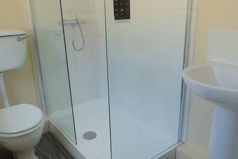 2 bedroom terraced house to rent, Lindley Street, Stoke-On-Trent