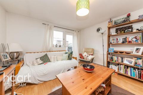 1 bedroom flat to rent - Eden Road, SE27