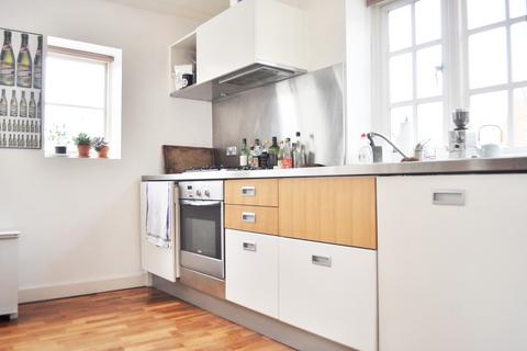 1 bedroom flat to rent, Chart Street, London N1