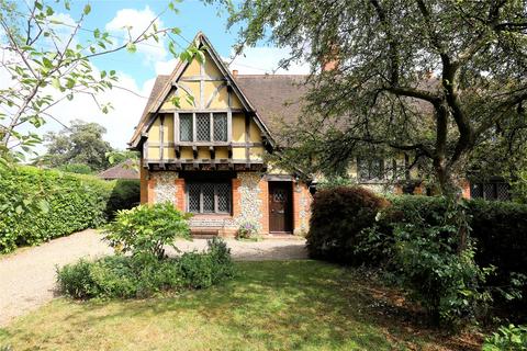 3 bedroom semi-detached house for sale - Shabden Cottages, High Road, Chipstead, Coulsdon, CR5