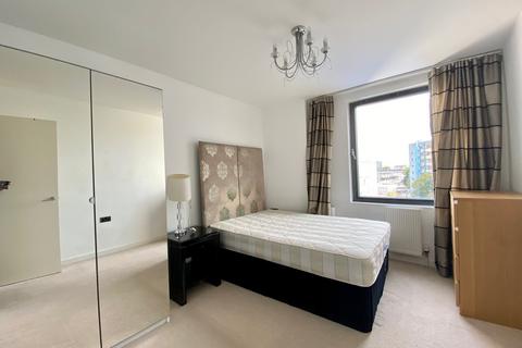 2 bedroom flat to rent, Park Village East, Camden Town