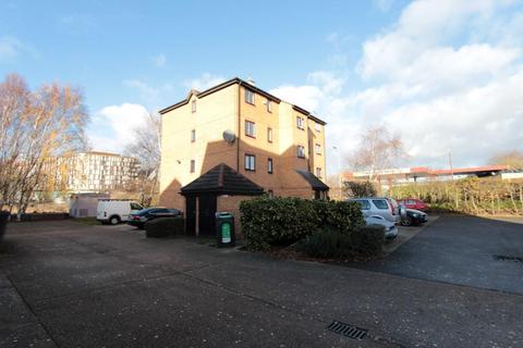 1 bedroom flat to rent, Thistle Court, Bream Close , Tottenham, London, N17