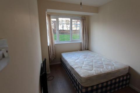 1 bedroom flat to rent, Thistle Court, Bream Close , Tottenham, London, N17