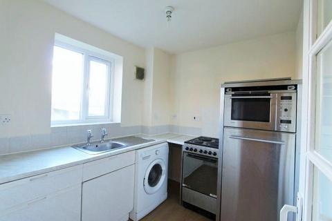 1 bedroom flat to rent, Thistle Court, Bream Close , Tottenham, London, N17