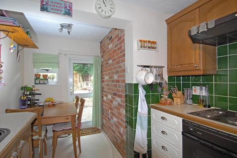 2 bedroom cottage to rent - Newbury,  Berkshire,  RG14