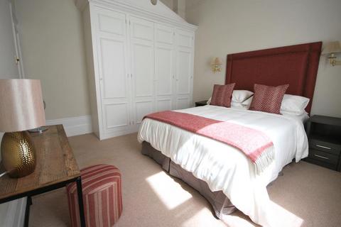 1 bedroom apartment to rent, COLLINGHAM PLACE, SOUTH KEN, SW5