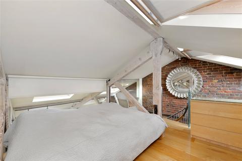 3 bedroom duplex to rent, Hyde Park Square, Hyde Park, W2