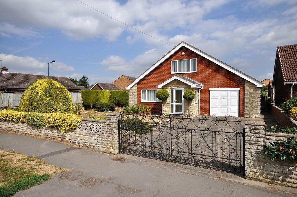 South End, Thorne, Doncaster 4 bed detached house £220,000