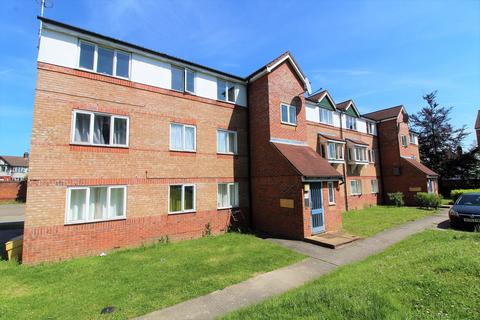 2 bedroom apartment to rent, Cherry Blossom Close, Palmers Green, N13