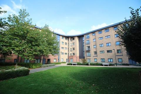 2 bedroom apartment to rent, Hawkins Court, Huntingdon