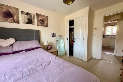 2 bedroom flat for sale, Garstons Way, Alton, Hampshire