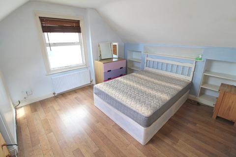 1 bedroom apartment to rent, Cleveland Road, Uxbridge