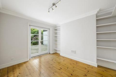3 bedroom flat to rent, Randolph Avenue, Little Venice, W9