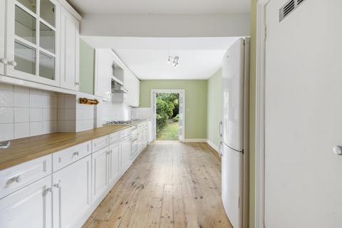 3 bedroom flat to rent, Randolph Avenue, Little Venice, W9