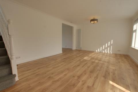 3 bedroom house to rent, Havant   Brookfield Close   UNFURNISHED
