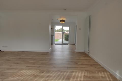 3 bedroom house to rent, Havant   Brookfield Close   UNFURNISHED