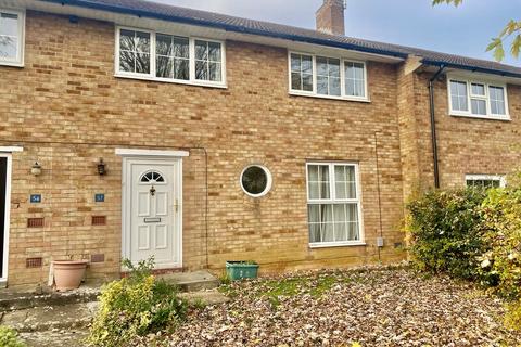 3 bedroom terraced house to rent, The Commons, Welwyn Garden City