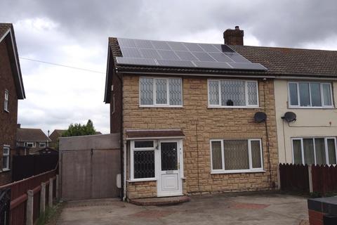 3 bedroom semi-detached house to rent, Immingham, Lincolnshire