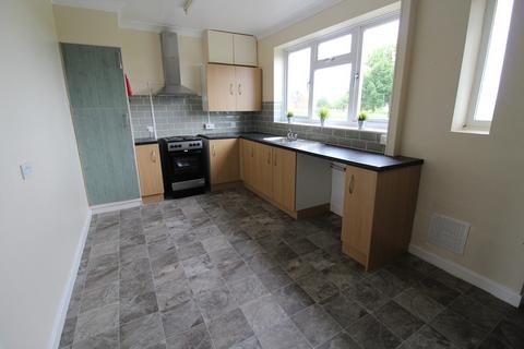 2 bedroom terraced house to rent, Lincoln Crescent, Kirton Lindsey