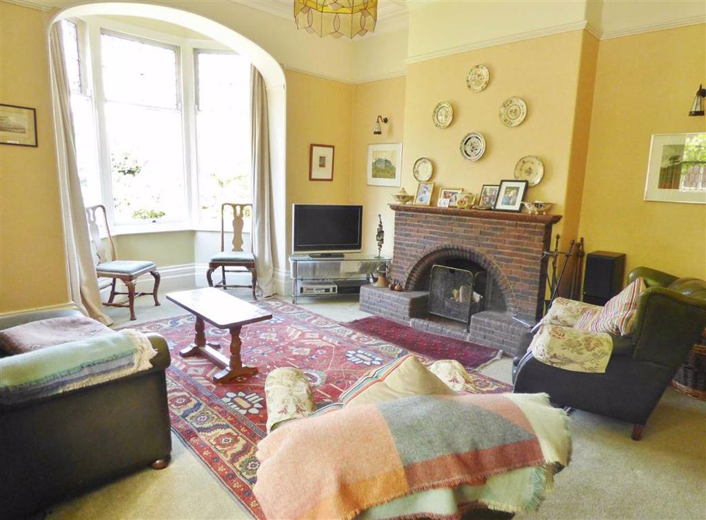 St Johns Road, Driffield, East Yorkshire 6 bed detached house £563,500