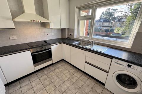 2 bedroom flat to rent, ETCHINGHAM PARK ROAD, FINCHLEY, N3