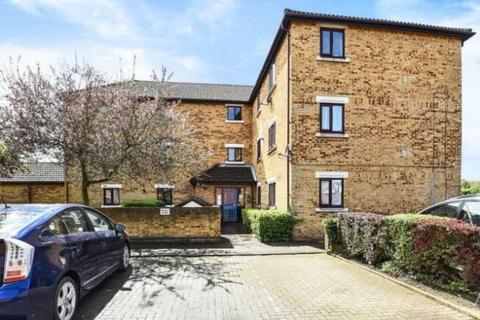 2 bedroom apartment to rent - Charlston Close,  Feltham,  TW13