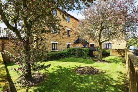 2 bedroom apartment to rent, Charlston Close,  Feltham,  TW13