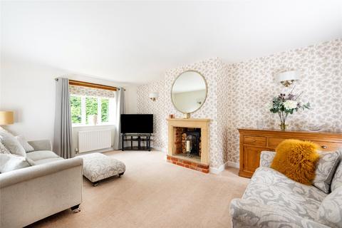 The Lodge Cattle End, Silverstone, Towcester, NN12 8UX