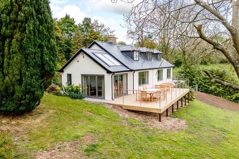 4 bedroom detached house to rent, Bath Road, Colerne, Chippenham, Wiltshire, SN14