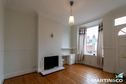 2 bedroom end of terrace house to rent, Drayton Road, Bearwood, B66