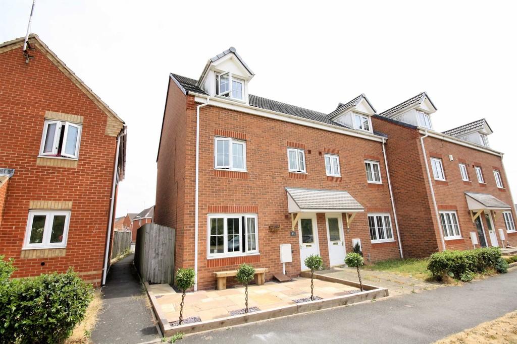 Walsingham Drive, Bermuda Park, Nuneaton 4 bed townhouse £229,950