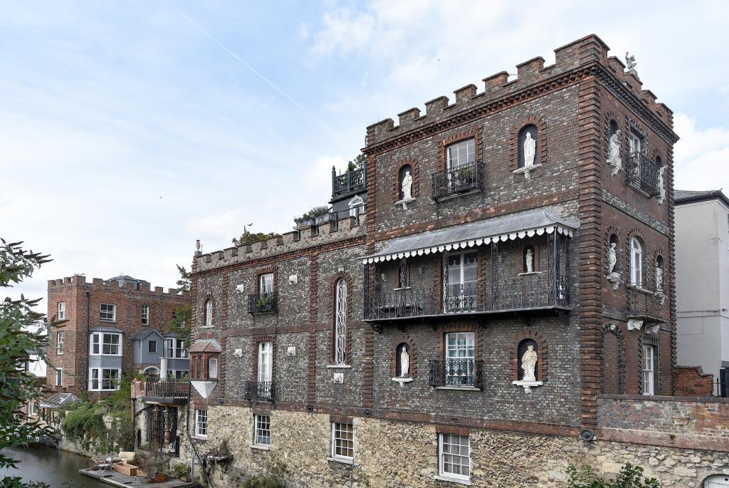 External View