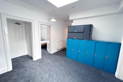 5 bedroom flat to rent, Cambridge Street, Central, Edinburgh, EH1