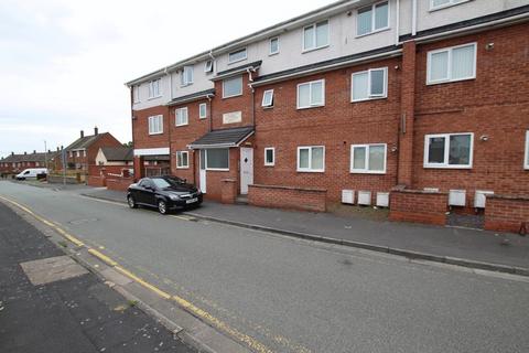 2 bedroom apartment to rent - Oliver Lane, Great Sutton