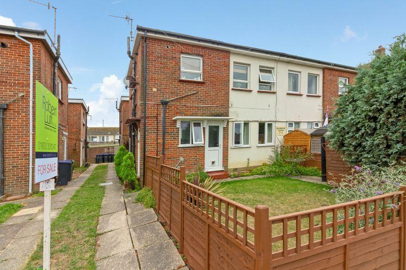 Cecil Road, Lancing 1 bed flat £155,000