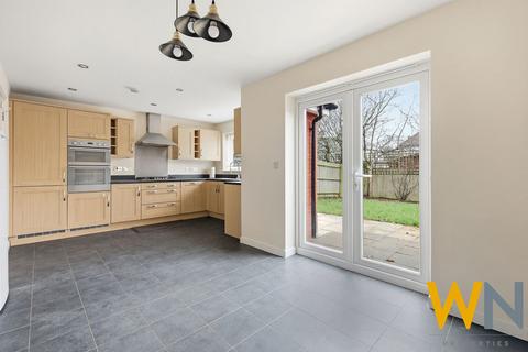 undefined, Little Highwood Way, Brentwood CM14
